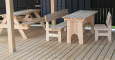 Postavíme pro Vás dřevěnou pergolu, garážové stání nebo terasu...